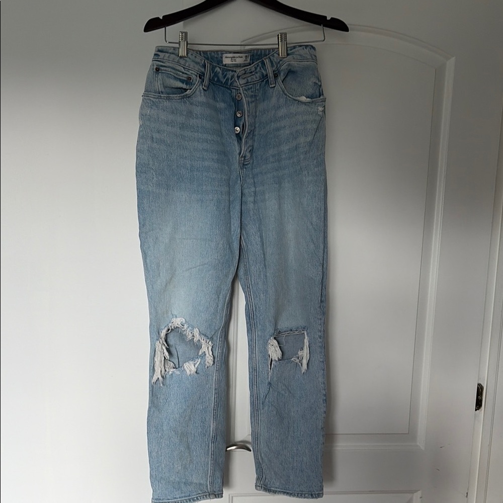 A&F Distressed High-Rise Women’s Jeans